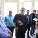 بازدید محمود ایرانمنش، معاون محیط‌زیست و خدمات‌شهری شهردار و رییس ستاد اربعین شهرداری کرمان، از موکب زائران اربعین حسینی علیه‌السلام در جاده ماهان